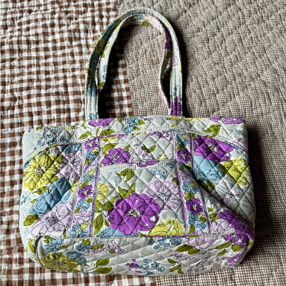 SOLD VERA BRADLEY VILLAGER SHOULDER TOTE BAG WATERCOLOR FLORAL QUILTED COTTON